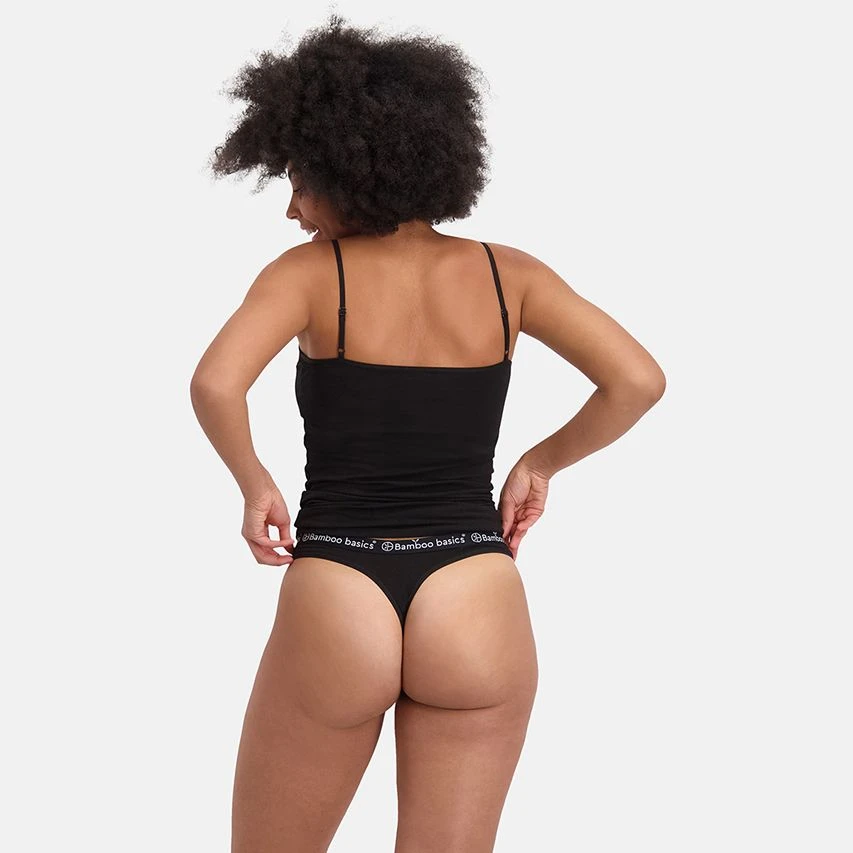 Bamboo Basics dames 3-pack strings emma zwart Bamboo Basics Dames 3-pack Strings Emma Zwart -Boxers Winkel aHR0cHM6Ly93d3cuYm94ZXJzLm5sL21lZGlhL2NhdGFsb2cvcHJvZHVjdC9iL2EvYmFtYm9vLWJhc2ljc19lbW1hLTAwMS1iYWNrLmpwZz9zdG9yZT1ib3hlcnNfbmwmaW1hZ2UtdHlwZT1pbWFnZQ