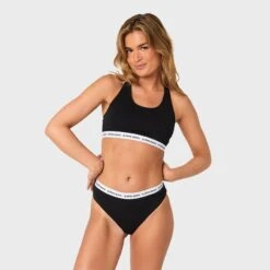 BJØRN BORG Björn Borg Dames Bralette Logo Zwart 2 BJØRN BORG Björn Borg Dames Bralette Logo Zwart -Boxers Winkel aHR0cHM6Ly93d3cuYm94ZXJzLm5sL21lZGlhL2NhdGFsb2cvcHJvZHVjdC9iL2ovYmpvcm4tYm9yZ18xMDAwMzAwMy1iazAwMV8xMS5qcGc c3RvcmU9Ym94ZXJzX25sJmltYWdlLXR5cGU9aW1hZ2U