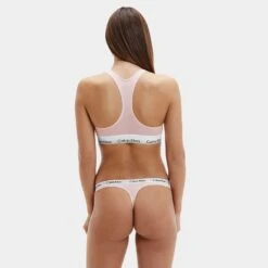 Calvin Klein Dames Bralette Roze -Boxers Winkel aHR0cHM6Ly93d3cuYm94ZXJzLm5sL21lZGlhL2NhdGFsb2cvcHJvZHVjdC9jL2EvY2FsdmluLWtsZWluX2YzNzg1ZS0ybnRfbW9kZWxfYWNodGVya2FudF8xLmpwZz9zdG9yZT1ib3hlcnNfbmwmaW1hZ2UtdHlwZT1pbWFnZQ