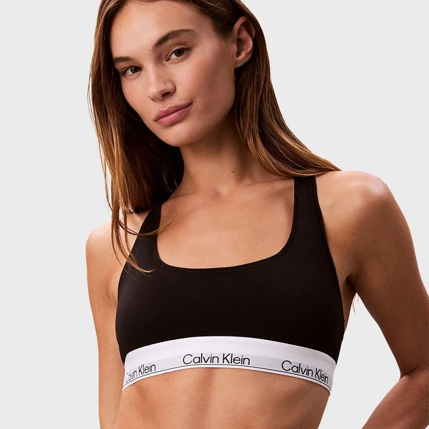 Calvin Klein dames icon cotton modal unlined bralette zwart Calvin Klein Dames Icon Cotton Modal Unlined Bralette Zwart -Boxers Winkel aHR0cHM6Ly93d3cuYm94ZXJzLm5sL21lZGlhL2NhdGFsb2cvcHJvZHVjdC9jL2EvY2FsdmluLWtsZWluX3FmODQ5My11YjFfNC5qcGc c3RvcmU9Ym94ZXJzX25sJmltYWdlLXR5cGU9aW1hZ2U
