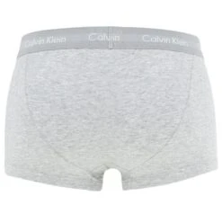 Calvin Klein 3-pack Low Rise Trunks Zwart / Grijs / Logo 4 Calvin Klein 3-pack Low Rise Trunks Zwart / Grijs / Logo -Boxers Winkel aHR0cHM6Ly93d3cuYm94ZXJzLm5sL21lZGlhL2NhdGFsb2cvcHJvZHVjdC9jL2EvY2FsdmluLWtsZWluX3UyNjY0Zy1qeWpfMl9hY2h0ZXJrYW50XzEuanBnP3N0b3JlPWJveGVyc19ubCZpbWFnZS10eXBlPWltYWdl