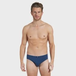 CECEBA 3-pack Herenslips Basic Blauw 2 CECEBA 3-pack Herenslips Basic Blauw -Boxers Winkel aHR0cHM6Ly93d3cuYm94ZXJzLm5sL21lZGlhL2NhdGFsb2cvcHJvZHVjdC9jL2UvY2VjZWJhXzI2NzAtNTYwOS02OTc5XzMuanBnP3N0b3JlPWJveGVyc19ubCZpbWFnZS10eXBlPWltYWdl